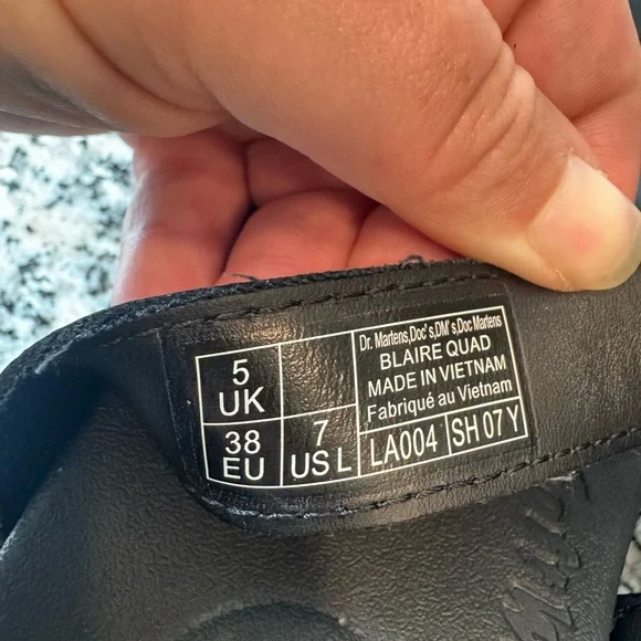 NWOT Womens Dr. Martens Blaire Platform Sandal - Black - Picture 5 of 6